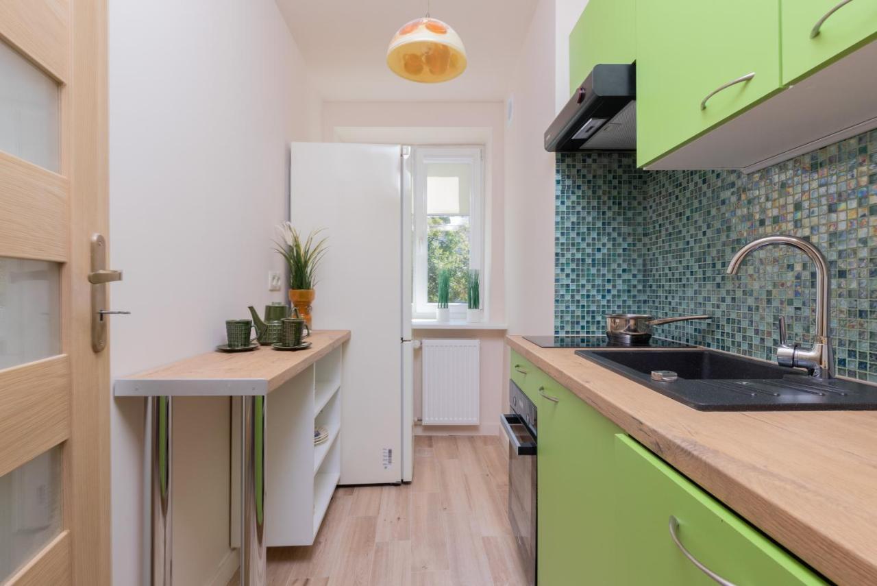 Mokotow Apartments Reytan By Noclegi Renters Варшава Екстериор снимка